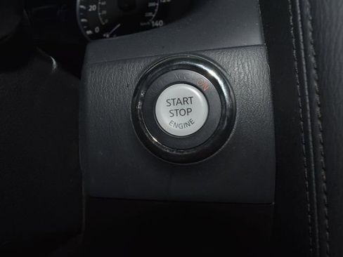 Used 2024 Nissan Armada SL image 19