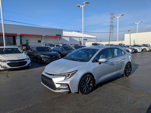 Certified 2026 Toyota Corolla XSE image 5