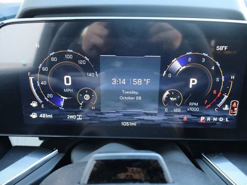 New 2026 Chevrolet Suburban RST AWD/4WD image 37