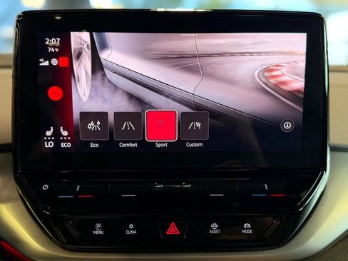 Used 2022 Volkswagen ID.4 Pro RWD image 29