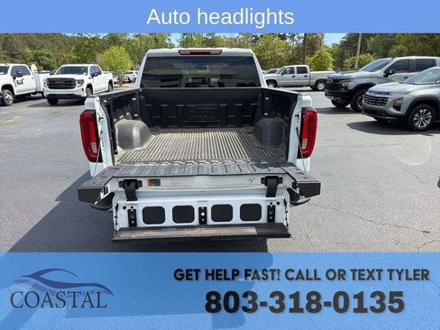 Used 2025 GMC Sierra 1500 SLT image 11