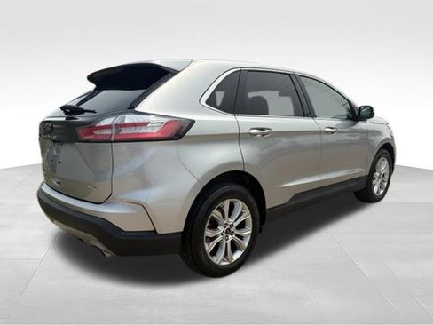 Used 2024 Ford Edge Titanium AWD/4WD image 16