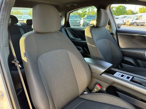 Used 2024 Hyundai Ioniq 6 SE RWD image 18