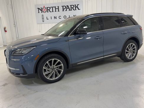 New 2025 Lincoln Corsair Premiere w/ Equipment Group 101A image 5