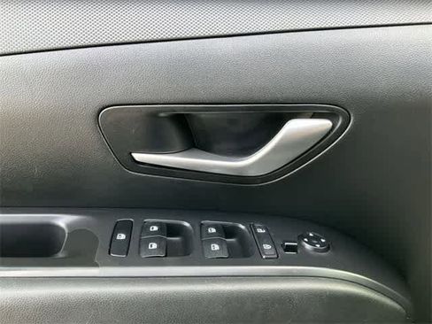 Used 2022 Hyundai Santa Cruz SEL Premium w/ Cargo Package image 14