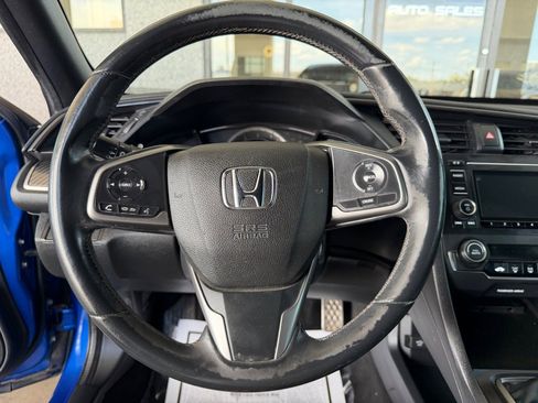 Used 2018 Honda Civic Sport image 7