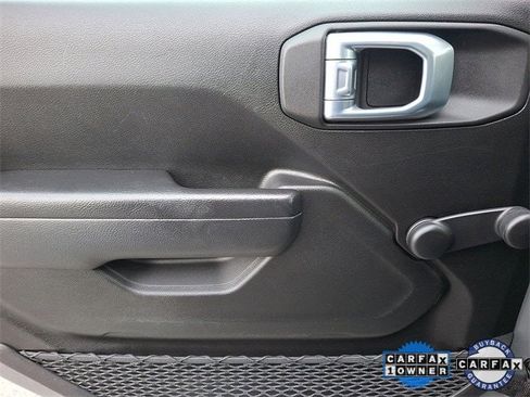 Certified 2021 Jeep Wrangler Unlimited Willys image 12