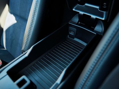 Used 2025 Porsche 718 Cayman GT4 RS w/ Weissach Package image 57