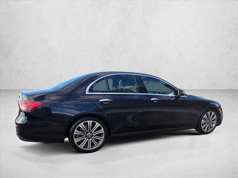 Certified 2022 Mercedes-Benz E 450 4MATIC Sedan image 4