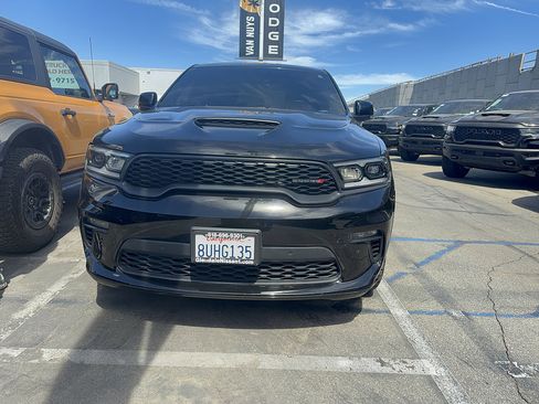 Used 2021 Dodge Durango R/T RWD image 2