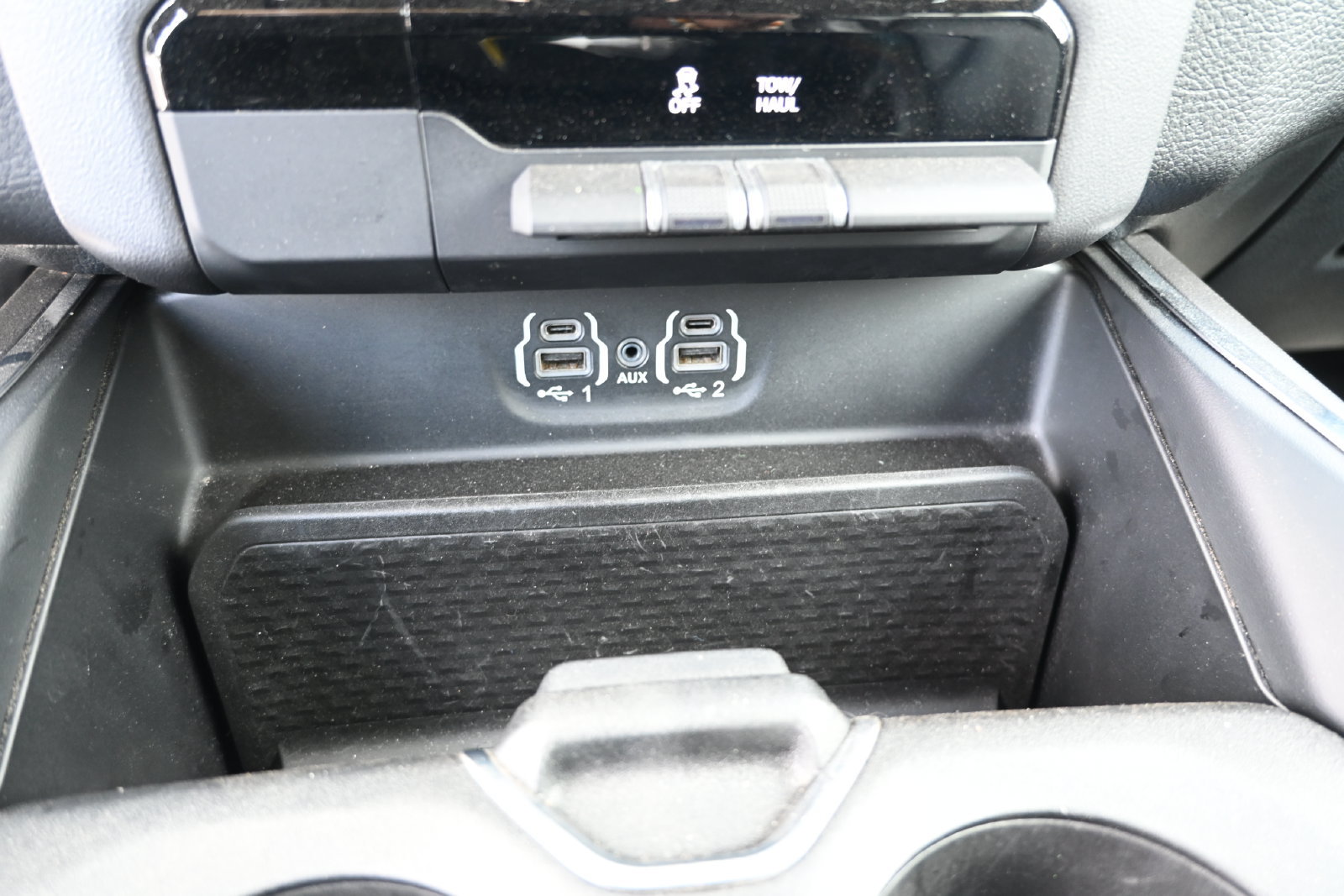 Used 2024 RAM 1500 Laramie RWD image 21