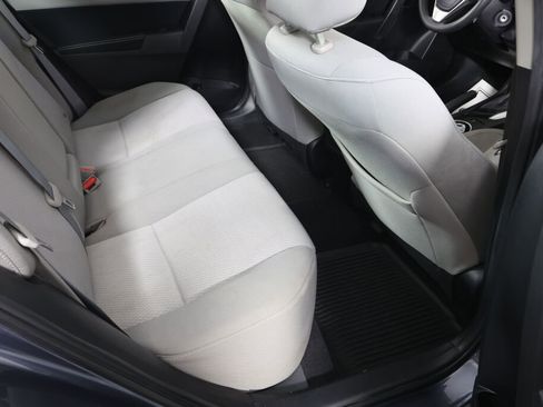 Used 2015 Toyota Corolla LE image 21