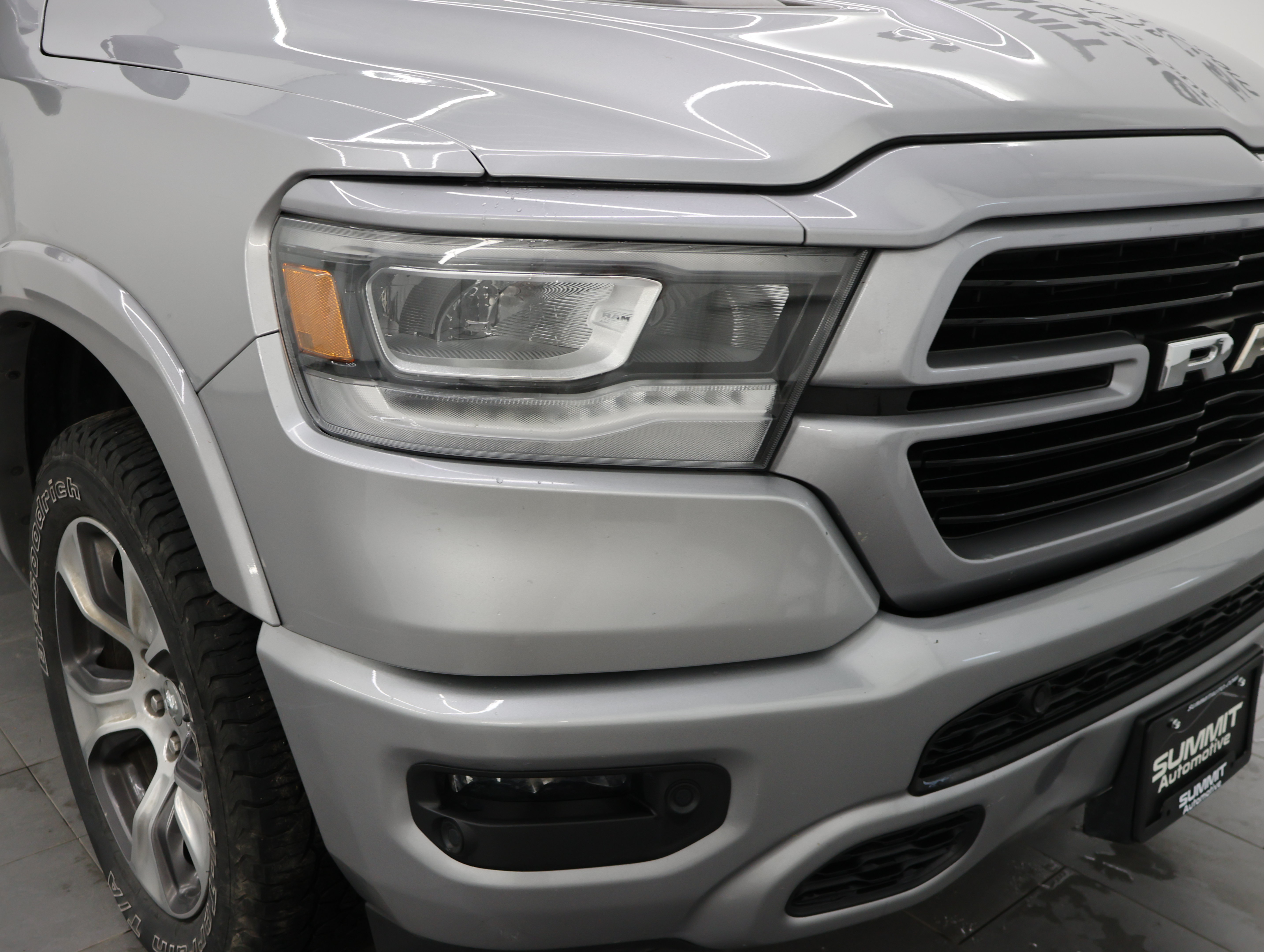 Used 2019 RAM 1500 Laramie w/ Sport Appearance Package AWD/4WD image 21
