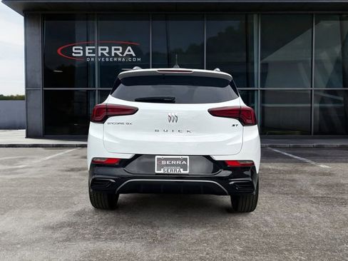 Used 2024 Buick Encore GX Sport Touring w/ Experience Buick Package FWD image 4