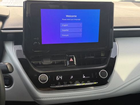 Certified 2025 Toyota Corolla SE image 24