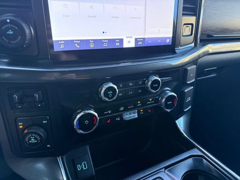 Used 2023 Ford F150 XLT AWD/4WD image 25