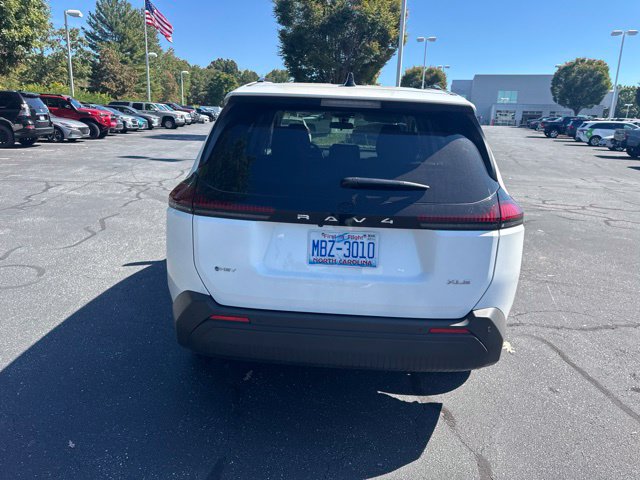 Used 2026 Toyota RAV4 XLE Premium FWD image 5