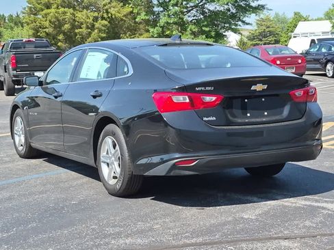 Used 2022 Chevrolet Malibu LS FWD image 4