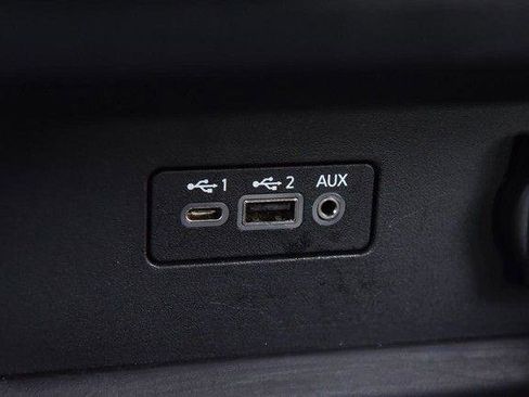 Used 2025 Nissan Altima 2.5 SV image 16