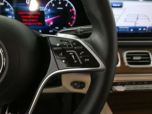 Used 2026 Mercedes-Benz GLE 450 4MATIC image 11