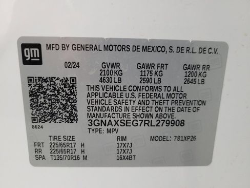 Used 2024 Chevrolet Equinox LS image 33