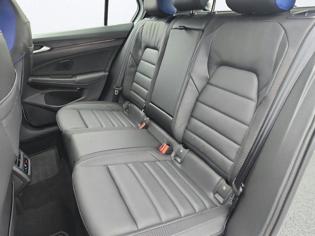 Used 2026 Volkswagen Golf AWD/4WD image 23