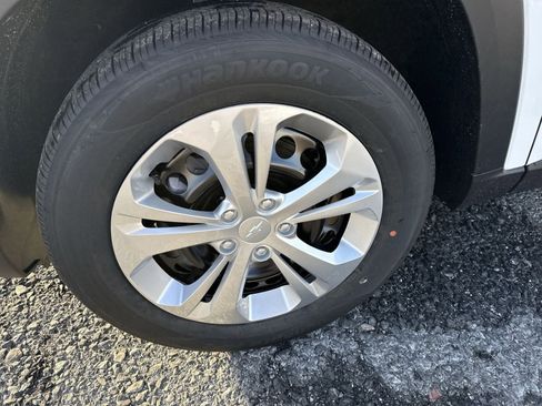 New 2026 Chevrolet Trax LS w/ Driver Confidence Package image 8