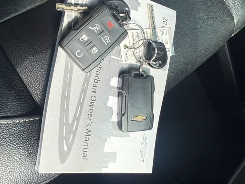 Used 2019 Chevrolet Suburban LT AWD/4WD image 50