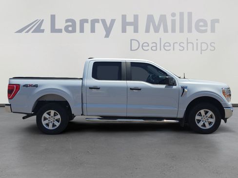 Used 2022 Ford F150 XLT w/ Trailer Tow Package AWD/4WD image 6