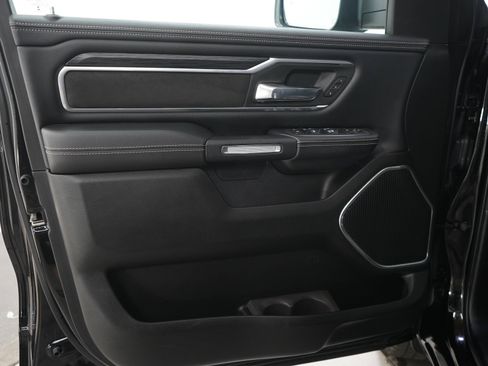 Used 2023 RAM 1500 Laramie AWD/4WD image 21