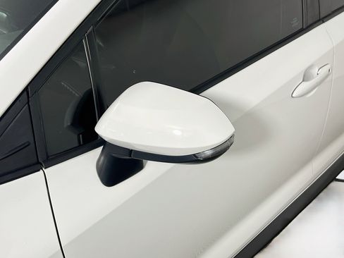 Used 2023 Toyota Corolla SE FWD image 13