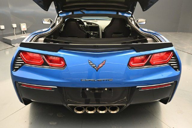 Used 2015 Chevrolet Corvette Stingray Coupe w/ 2LT Preferred Equipment Group RWD image 9