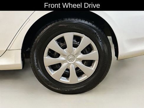 Used 2011 Toyota Corolla LE FWD image 6