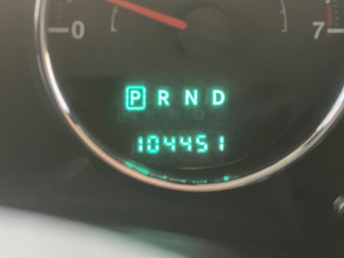 Used 2014 Jeep Wrangler Unlimited Sahara w/ Connectivity Group image 23