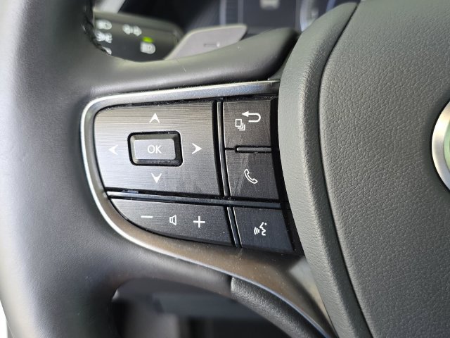 Certified 2022 Lexus ES 350 w/ Premium Package FWD image 24