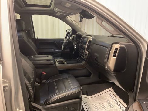 Used 2017 GMC Sierra 1500 Denali w/ Denali Ultimate Package AWD/4WD image 29
