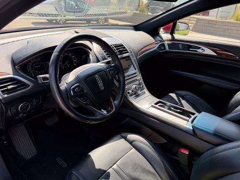 Used 2017 Lincoln MKZ Reserve w/ Climate Package FWD image 9