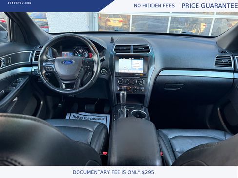 Used 2017 Ford Explorer XLT w/ Equipment Group 202A image 14