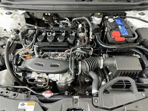 Used 2025 Honda Accord LX image 29