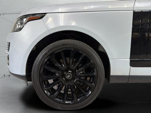 Used 2017 Land Rover Range Rover Supercharged AWD/4WD image 36