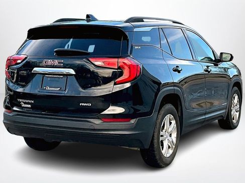 Used 2020 GMC Terrain SLE w/ Driver Convenience Package image 5