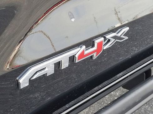 New 2025 GMC Canyon AT4 w/ AT4X AEV Edition image 18