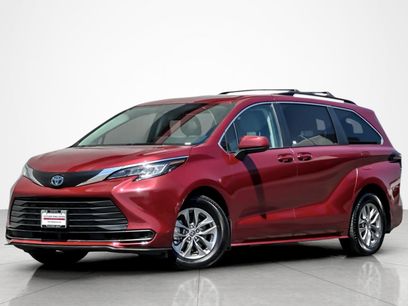 Certified 2023 Toyota Sienna LE w/ LE Plus Package
