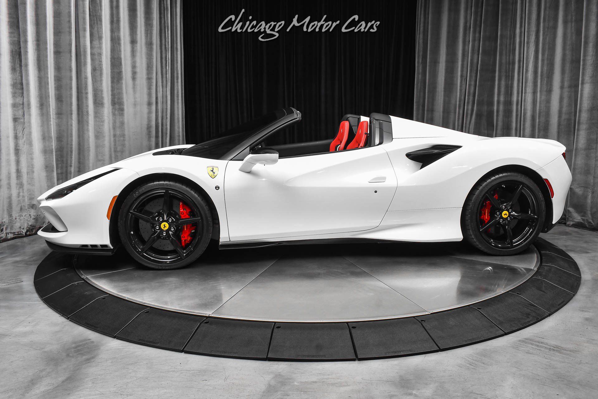 Used 2023 Ferrari F8 Tributo RWD image 1
