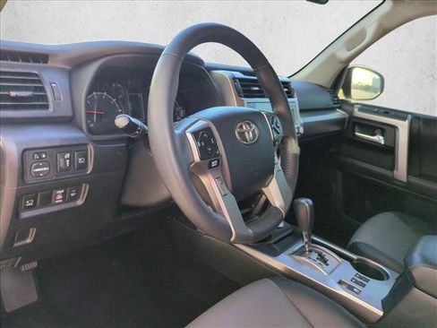 Certified 2022 Toyota 4Runner SR5 Premium w/ Moonroof Package AWD/4WD image 10