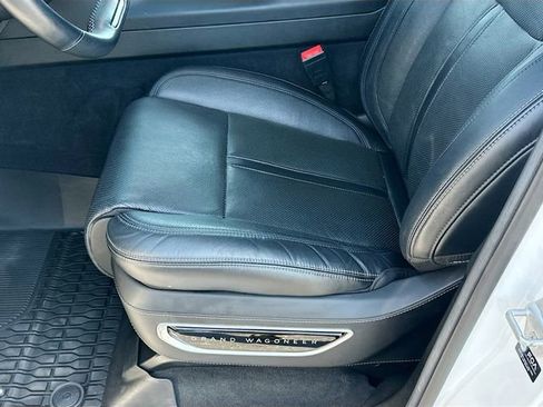 Used 2022 Jeep Grand Wagoneer Series I AWD/4WD image 20