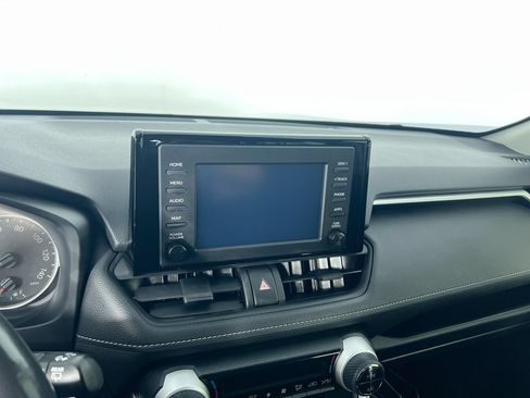 Used 2019 Toyota RAV4 XLE w/ Convenience Package AWD/4WD image 25