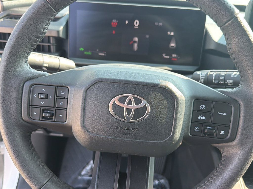 Used 2026 Toyota RAV4 XLE Premium FWD image 28