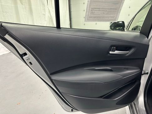 Used 2025 Toyota Corolla XLE image 42