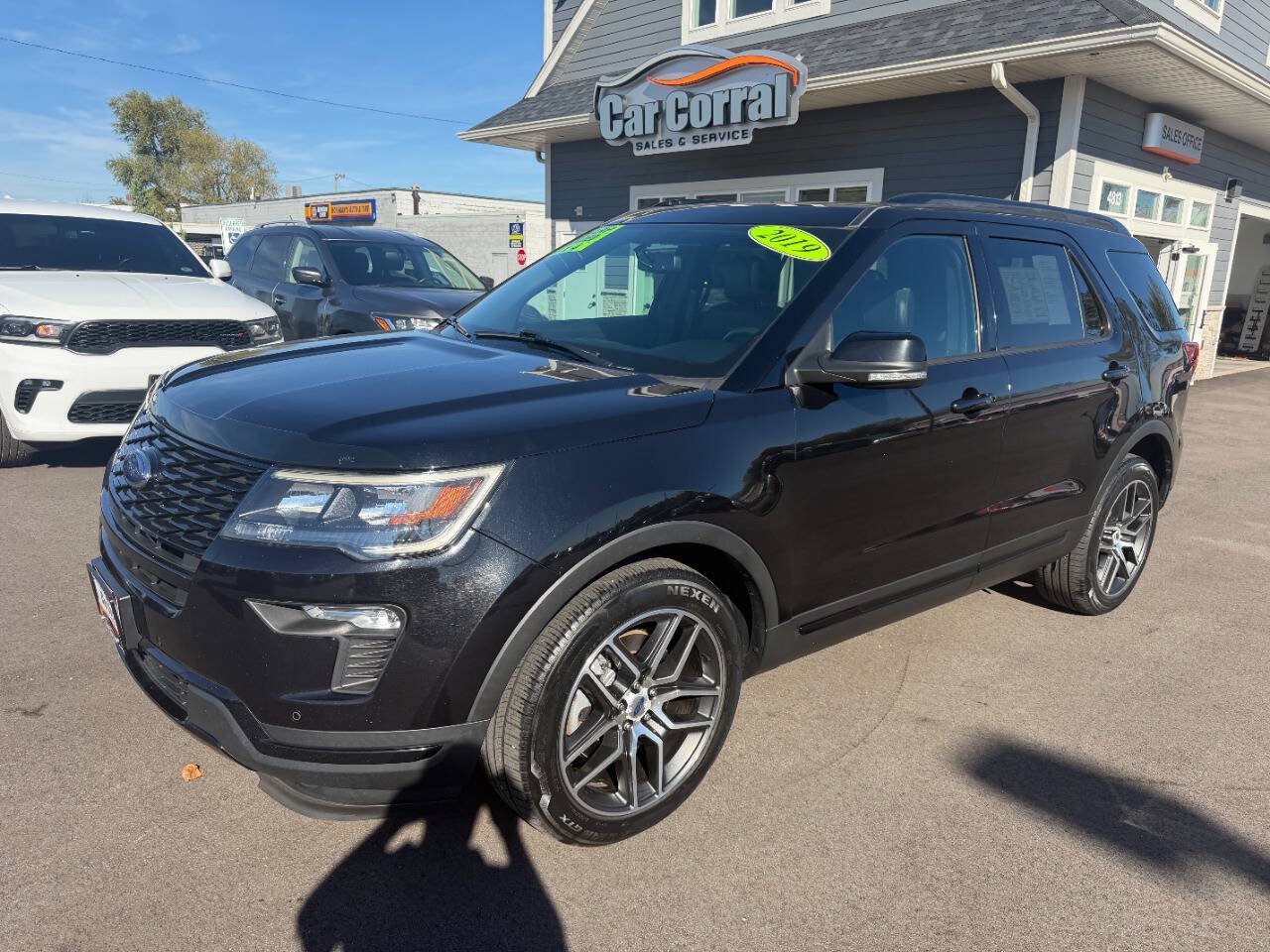 Used 2019 Ford Explorer Sport AWD/4WD image 1